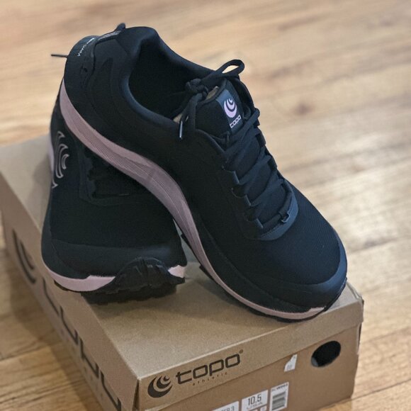 Topo Running Shoes TRAIL runners MTN Racer 3 hiking vibram Sneakers women 10.5 - Picture 1 of 4